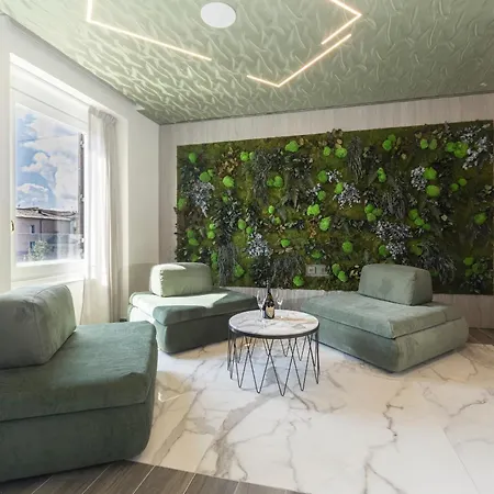 B&B Tritone Luxury Piazza Del Popolo 로마