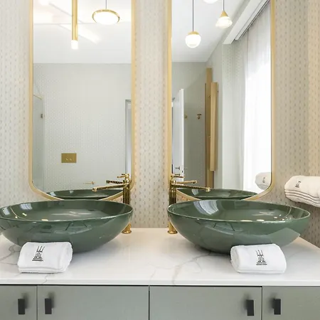 Tritone Luxury Piazza Del Popolo 4*