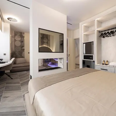 B&B Tritone Luxury Piazza Del Popolo