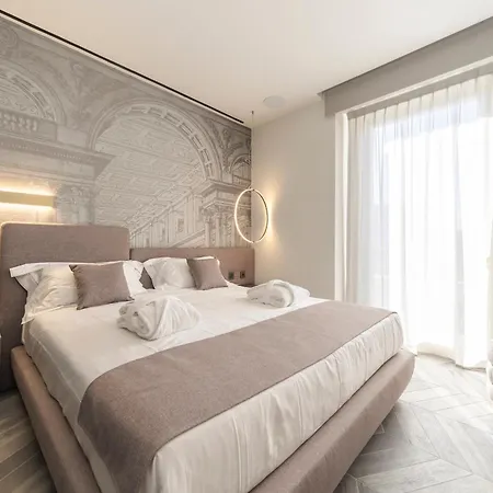 Tritone Luxury Piazza Del Popolo B&B 4*