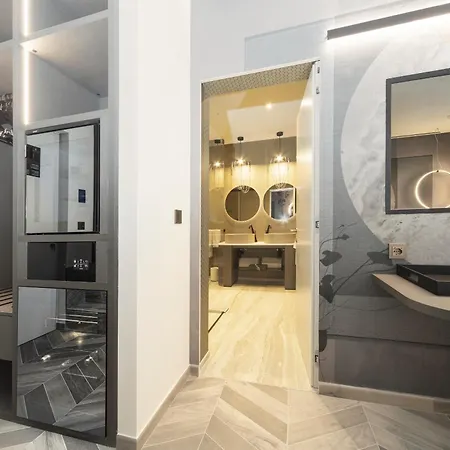 B&B Tritone Luxury Piazza Del Popolo