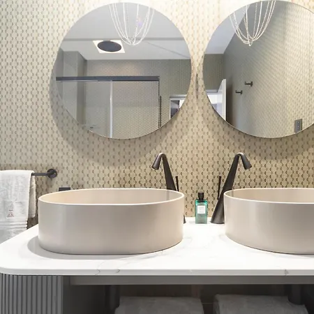 Tritone Luxury Piazza Del Popolo B&B 4*