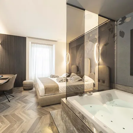 Tritone Luxury Piazza Del Popolo Couette-café Rome