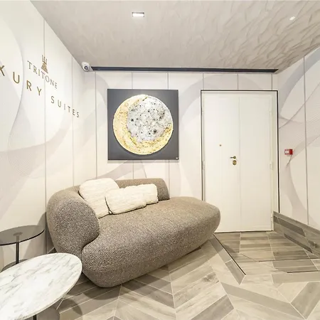 Tritone Luxury Piazza Del Popolo Couette-café Rome