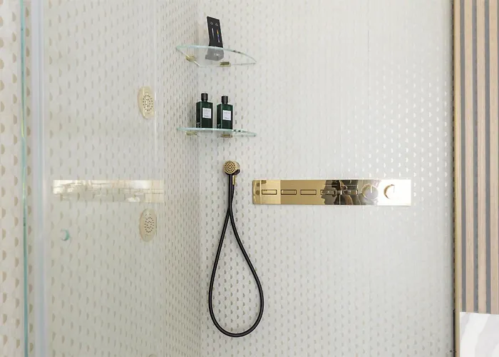 Tritone Luxury Piazza Del Popolo Bed and breakfast 4*