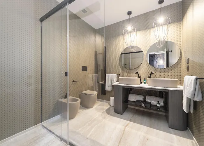 Bed and breakfast Tritone Luxury Piazza Del Popolo Roma